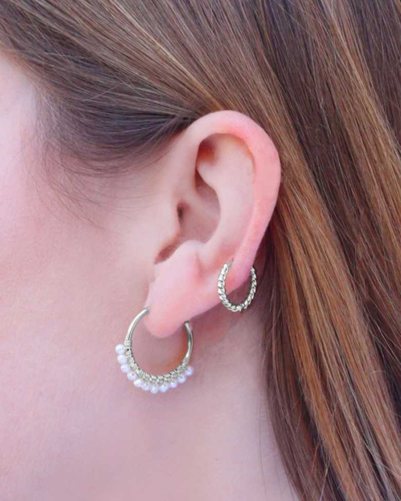 CHAKRA Beads | Silver hoops with several pearls - moon