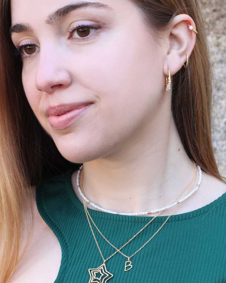 CHAKRA Beads | Golden hoops with several pearls - moon