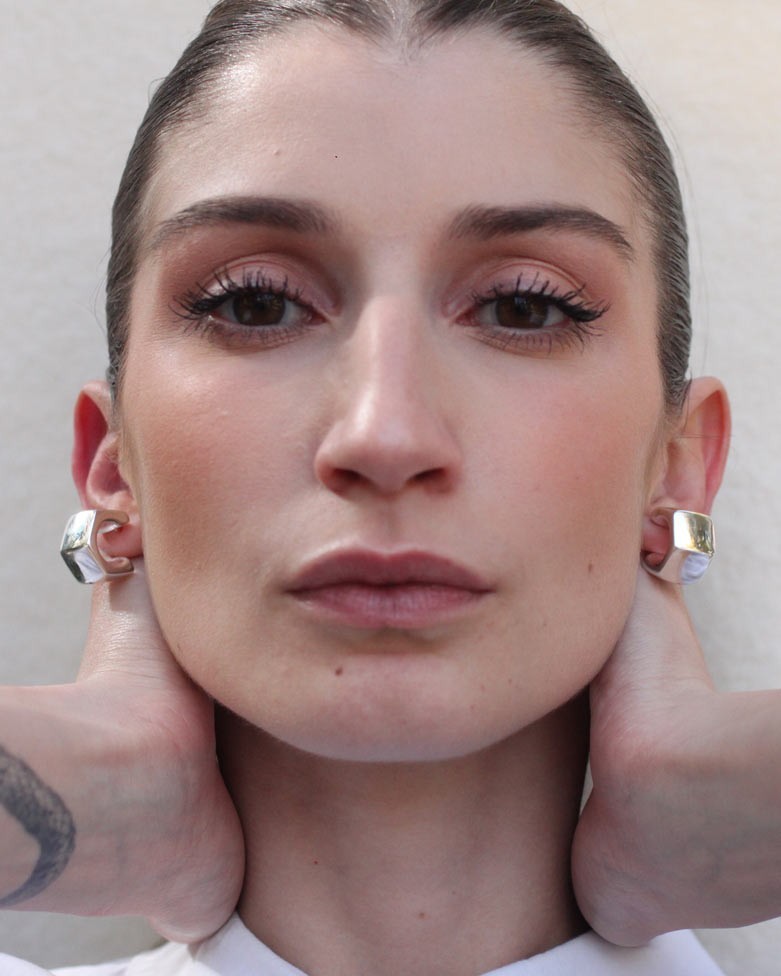 Pendientes NUNA | Aros de plata con forma hexagonal - moon