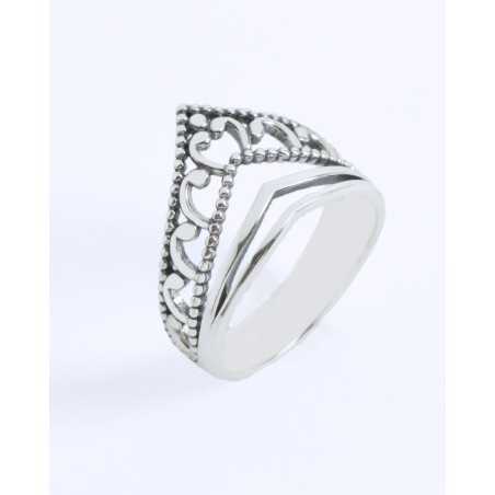 KAMBI ring | Boho Sterling Silver with Beaked Shape and Lattice - moon