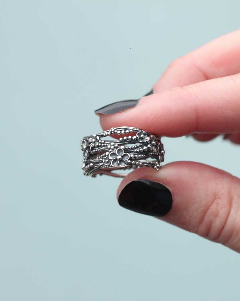 LAMBU ring | Oxidized Sterling Silver with Flower Design | moon