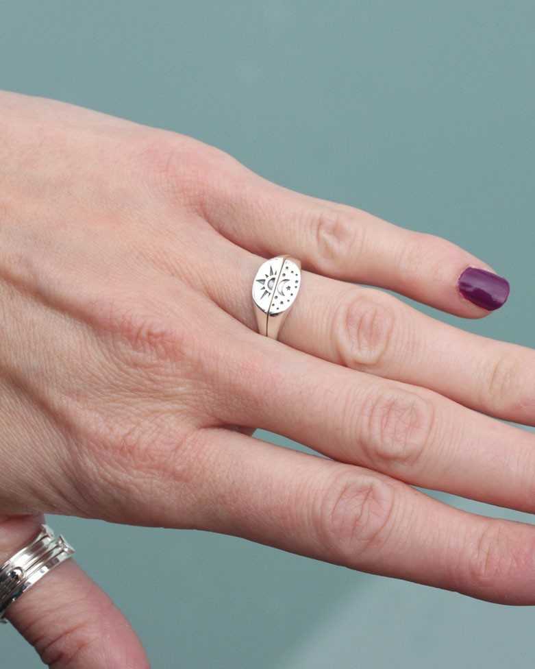 MASOYI ring | Day and Night Signet Style Silver Rings - moon