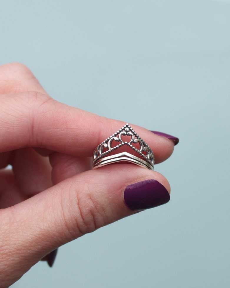 KAMBI ring | Boho Sterling Silver with Beaked Shape and Lattice - moon