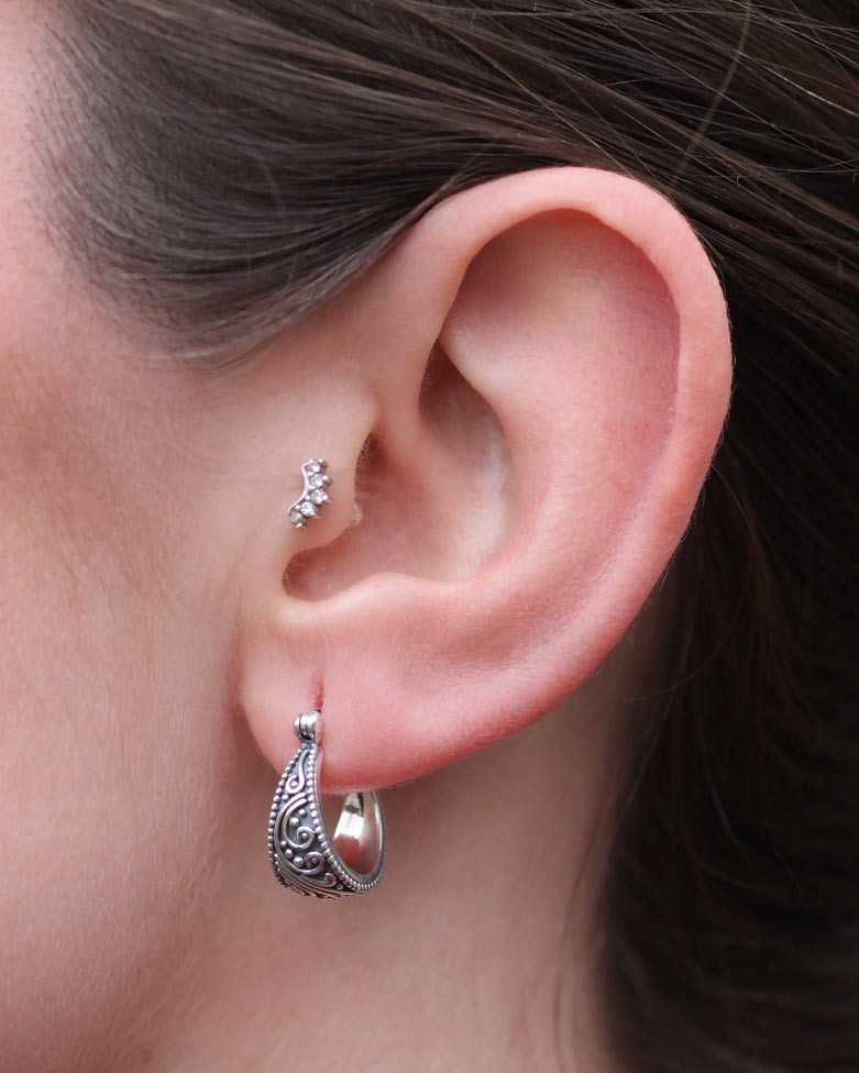 Akea Earrings | Wide Silver Hoops Oxidized Boho Ornaments - moon