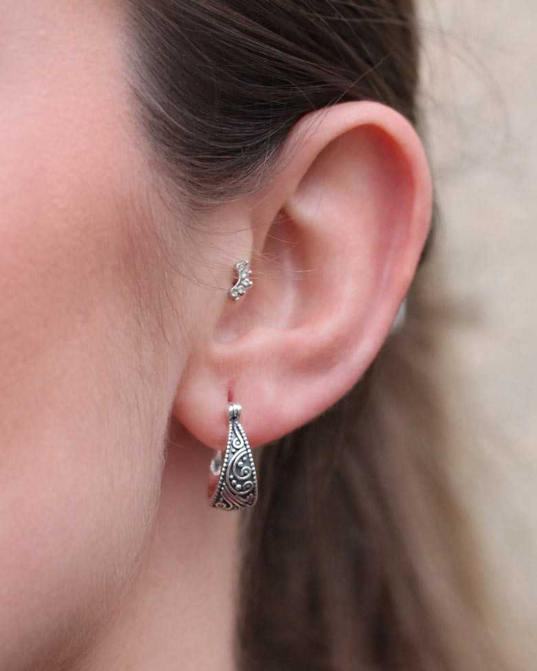 Akea Earrings | Wide Silver Hoops Oxidized Boho Ornaments - moon