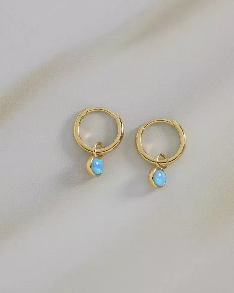 Gold Tatli Hoop | In silver with a dangling moon stone