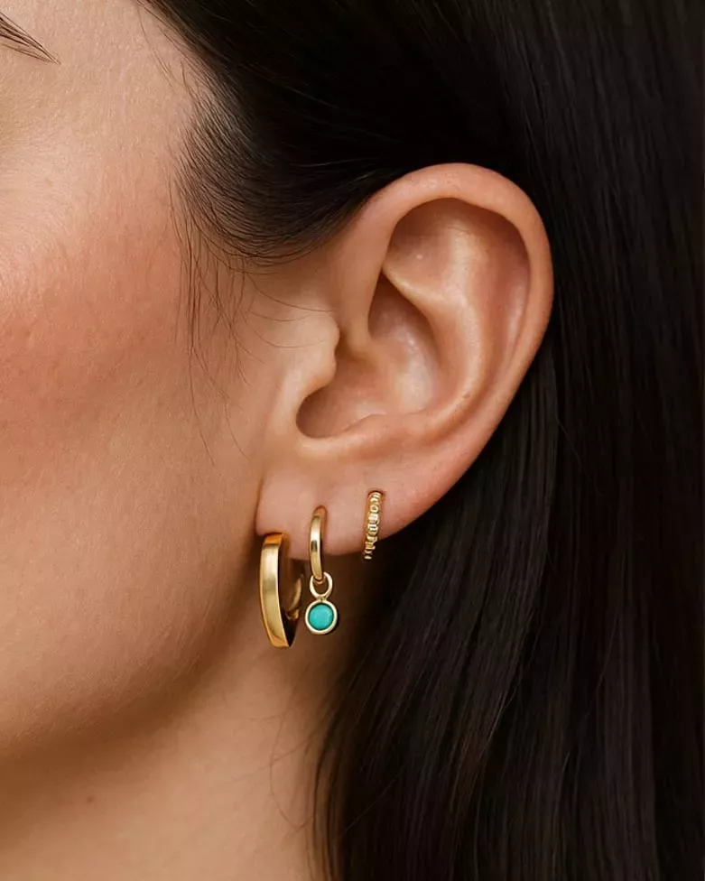 Pendientes TALA Oro | Aros dorados geométricos medianos – moon