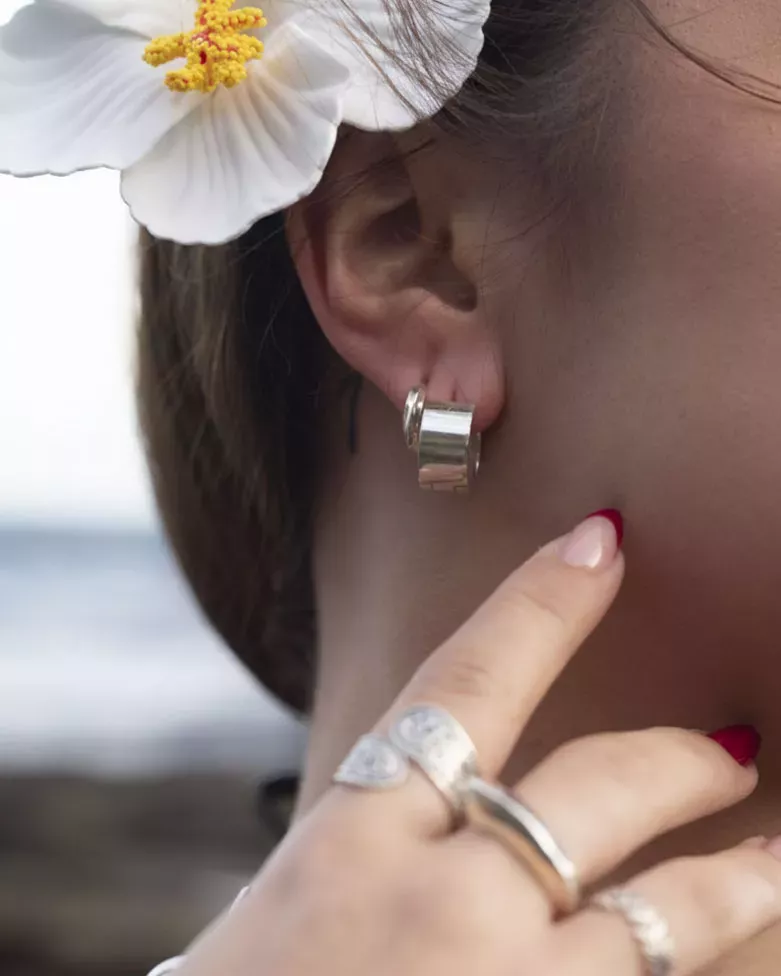 SIRA 18k Gold Huggies | Wide Band 925 Sterling Silver Earrings