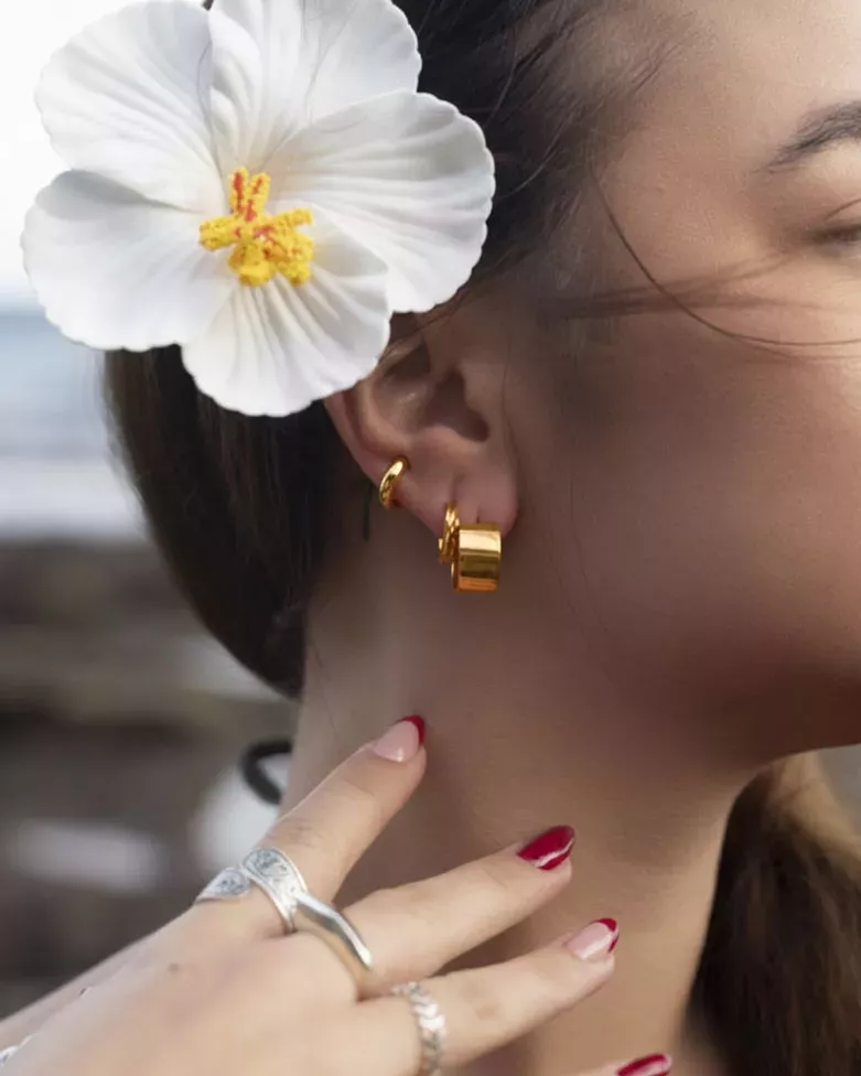 SIRA 18k Gold Huggies | Wide Band 925 Sterling Silver Earrings