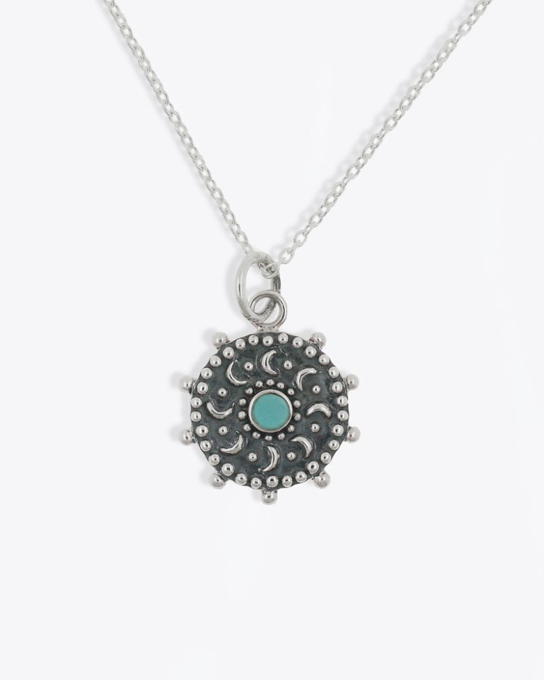 Collar OTARI | En plata y decorado con lunas y piedra turquesa - moon