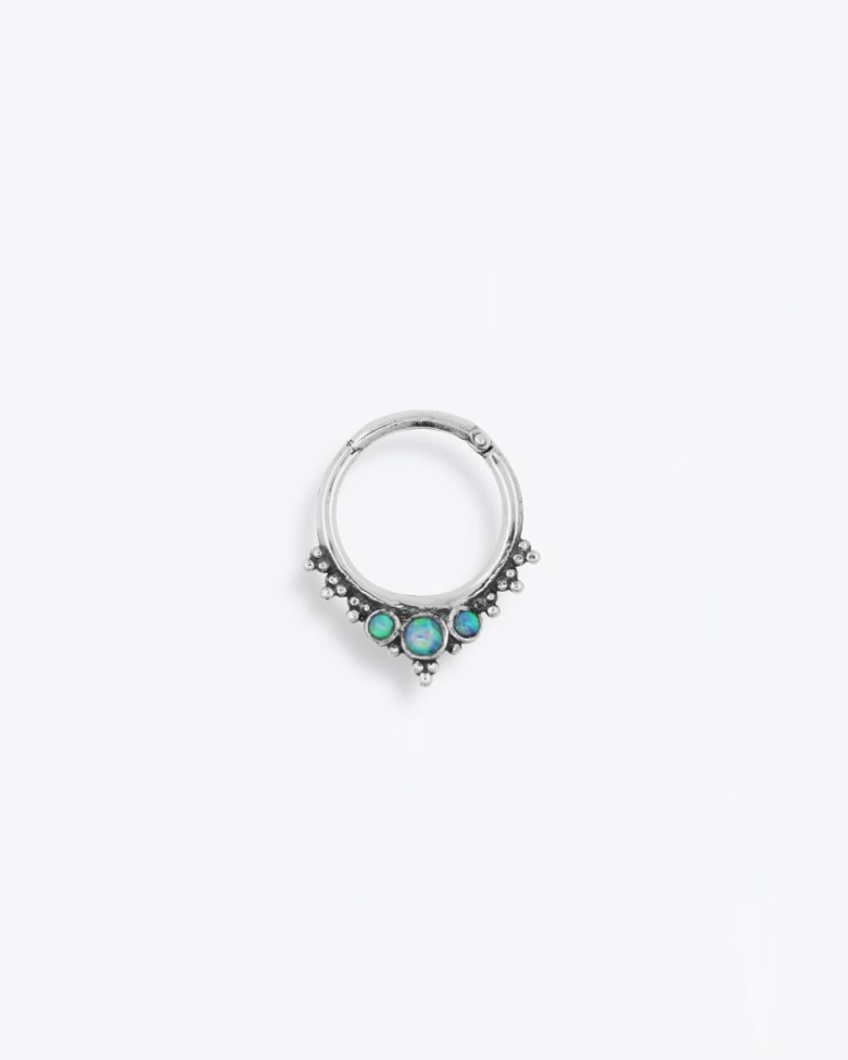Piercing KAKE | Silver piercing with balls and opal for Daith - moon