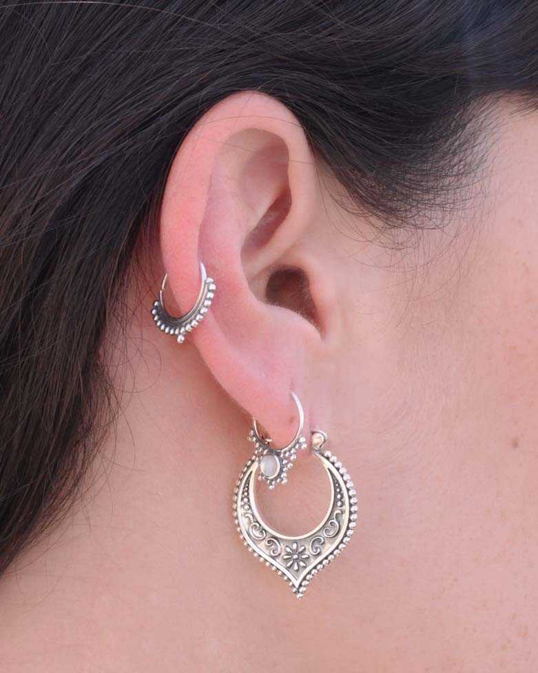 Silver Oxidized Septum Piercing Earring Side Closure