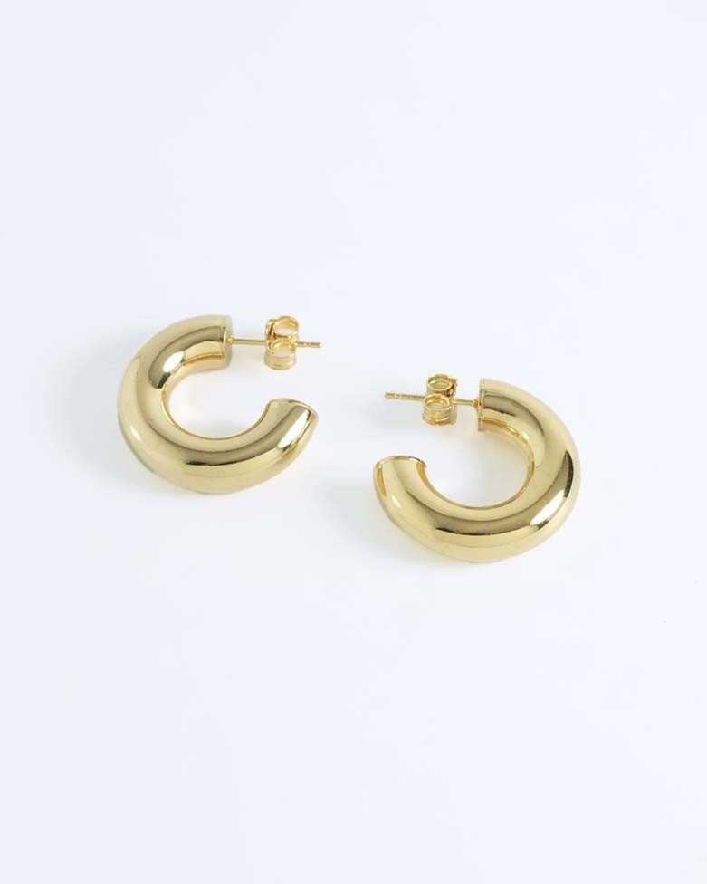 KAILA GOLD Hoops | Smooth and thick gold hoops - moon